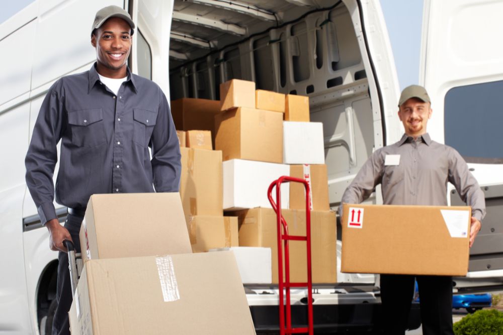 4W2jUPkslB477ntZmLZmrPMnecnKKJZY1678715215 What To Expect From Your Full-Service Moving Company